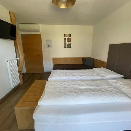 Guesthouse Dolomiten Енья Екстер'єр фото