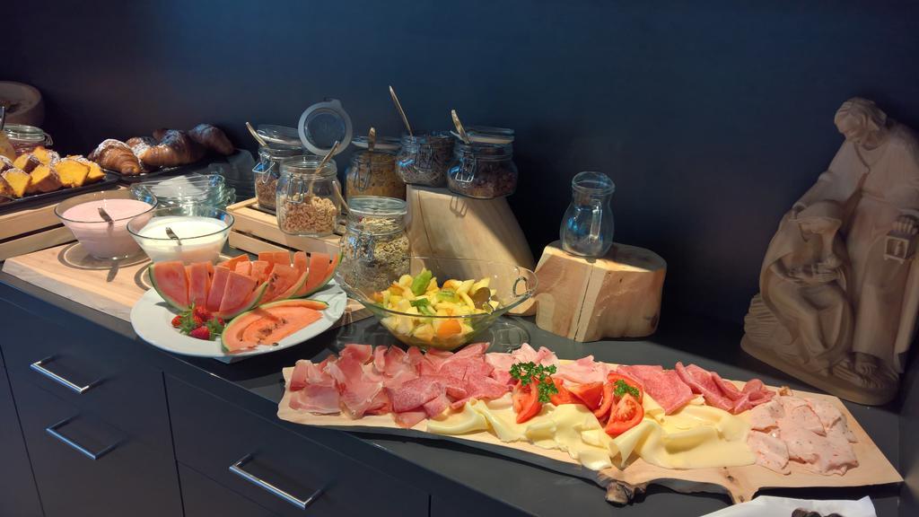 Guesthouse Dolomiten Енья Екстер'єр фото